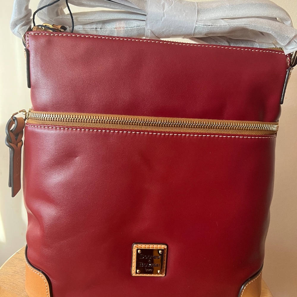 NEW! Dooney and Bourke Crossbody